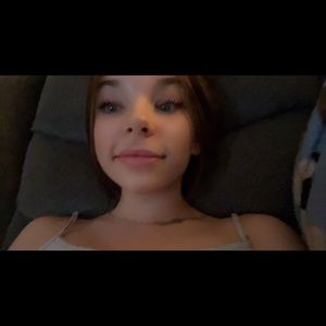 Meet your Posher, Adelle